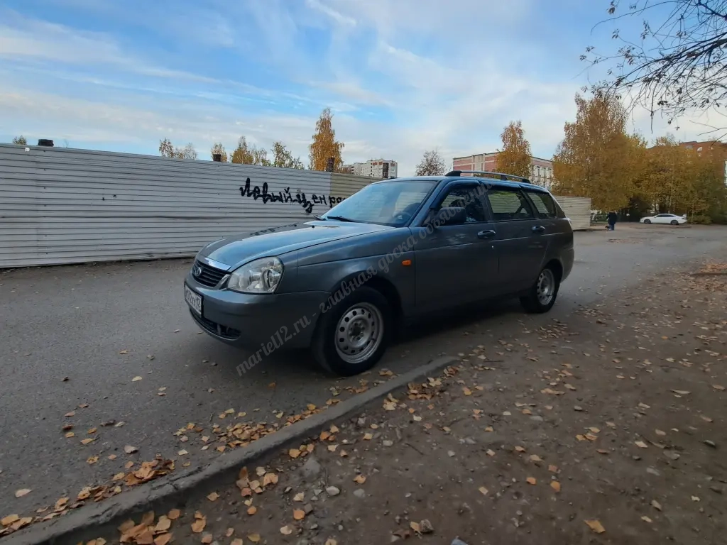 LADA Priora 2171 универсал, 2010