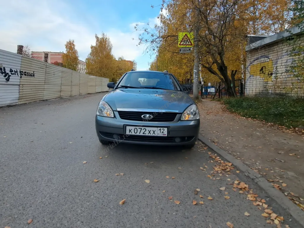 LADA Priora 2171 универсал, 2010